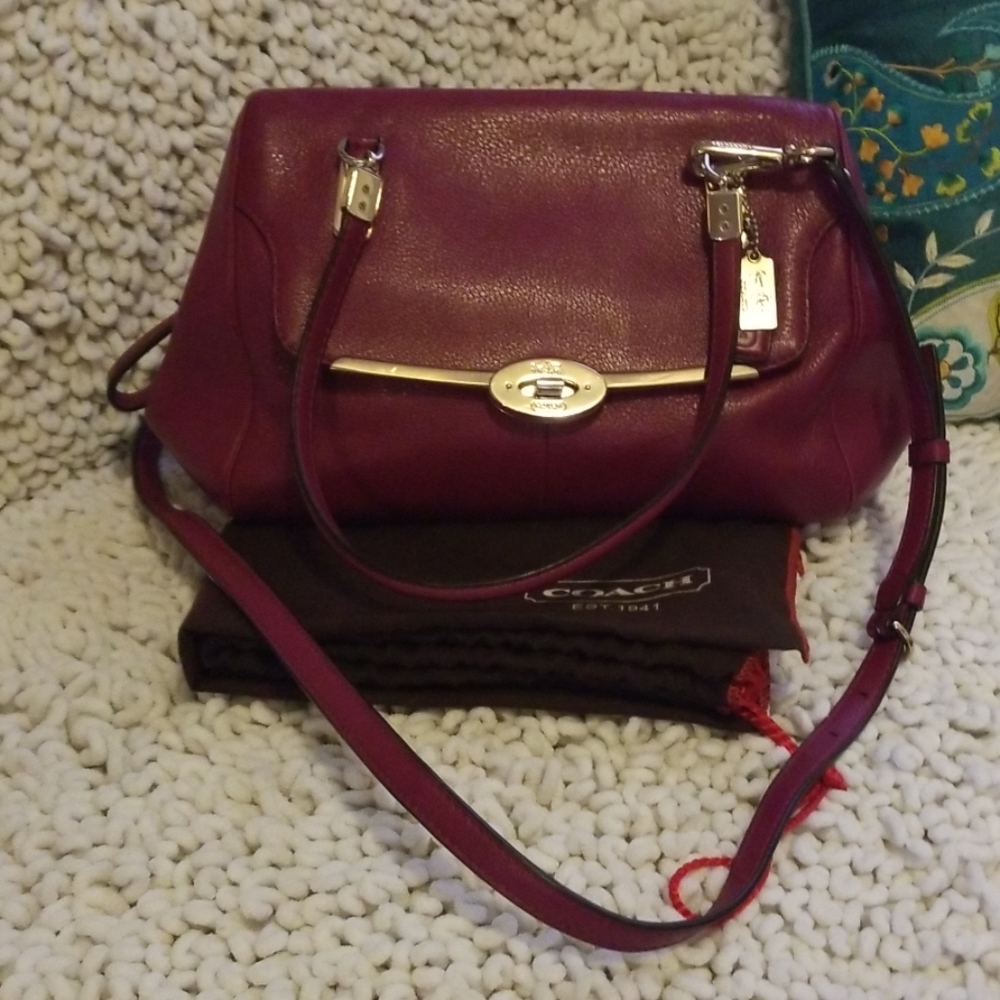 COACH HANDBAGS💥💥JUST FOR THE HOLIDAYS 💥💥